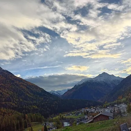 Chalet Im Laret, Lavin *