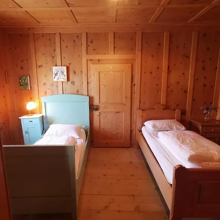 Chalet Im Laret, Lavin Zernez